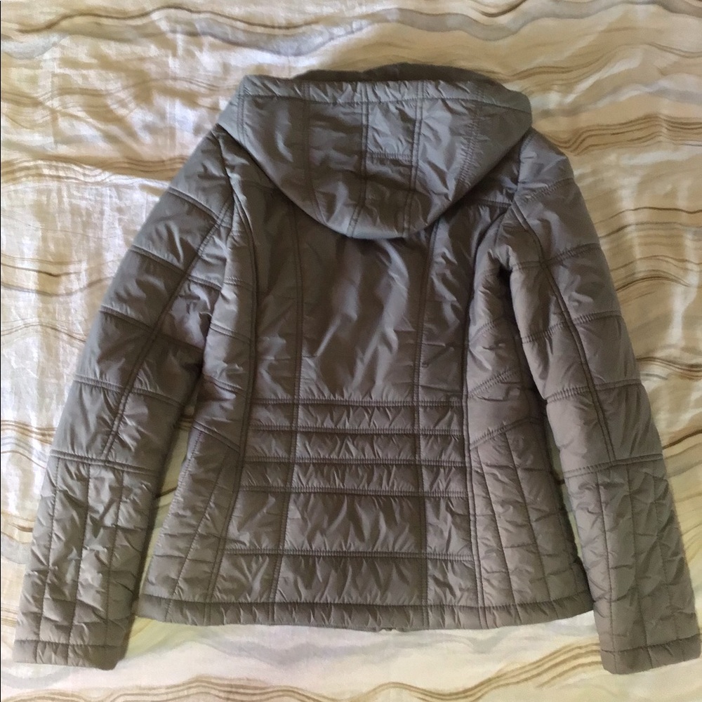Guess Jacket - Picture 2 of 4